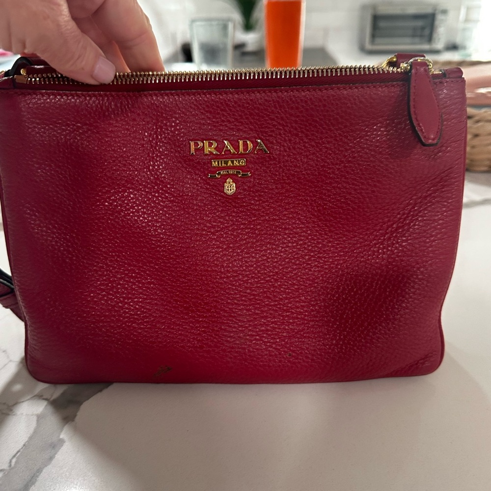 PRADA Double Zip Vitello Daino Criss Body